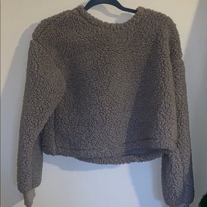Cropped Fuzzy Pullover